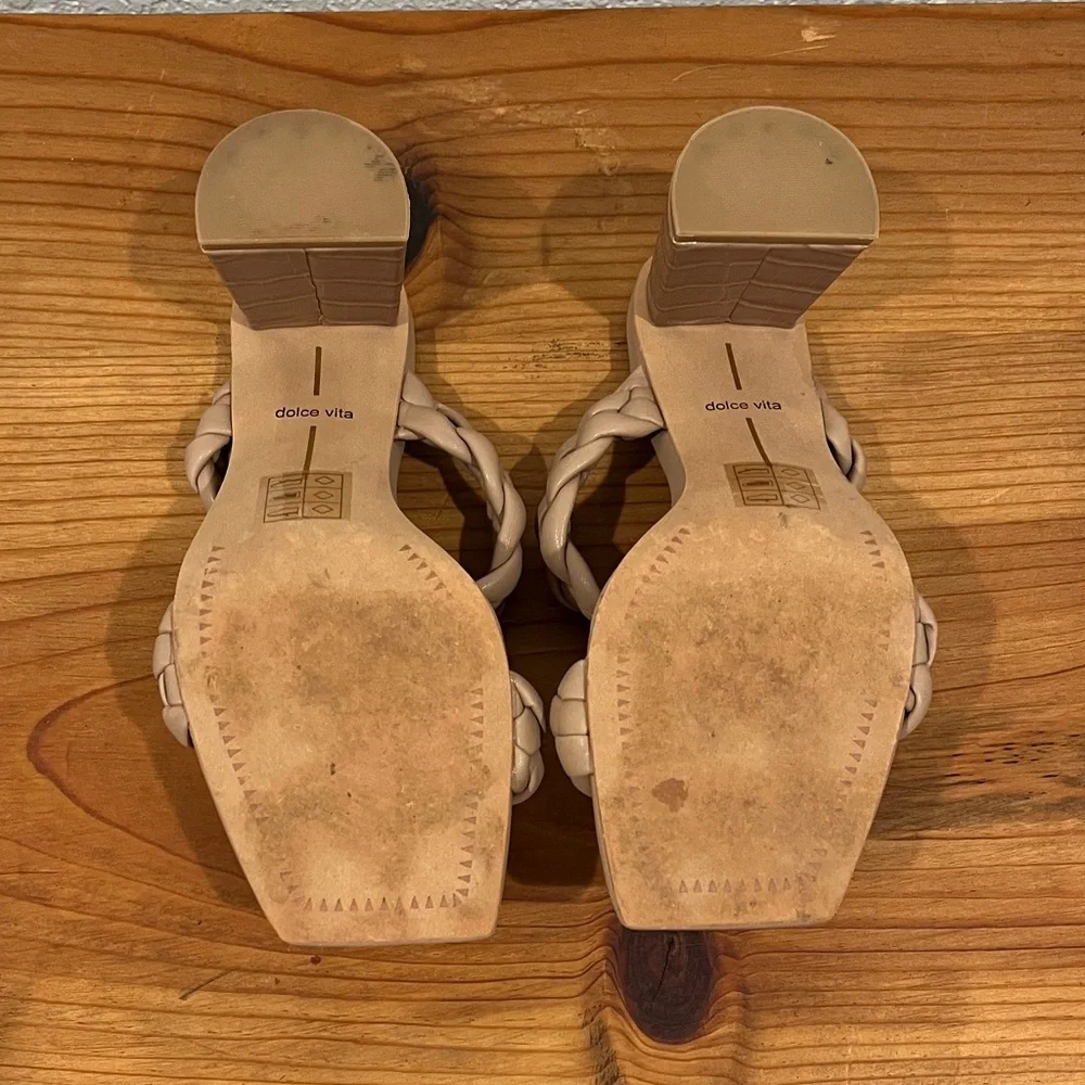 Dolce Vita Women's Beige Braided Sandals - Picture 5 of 6
